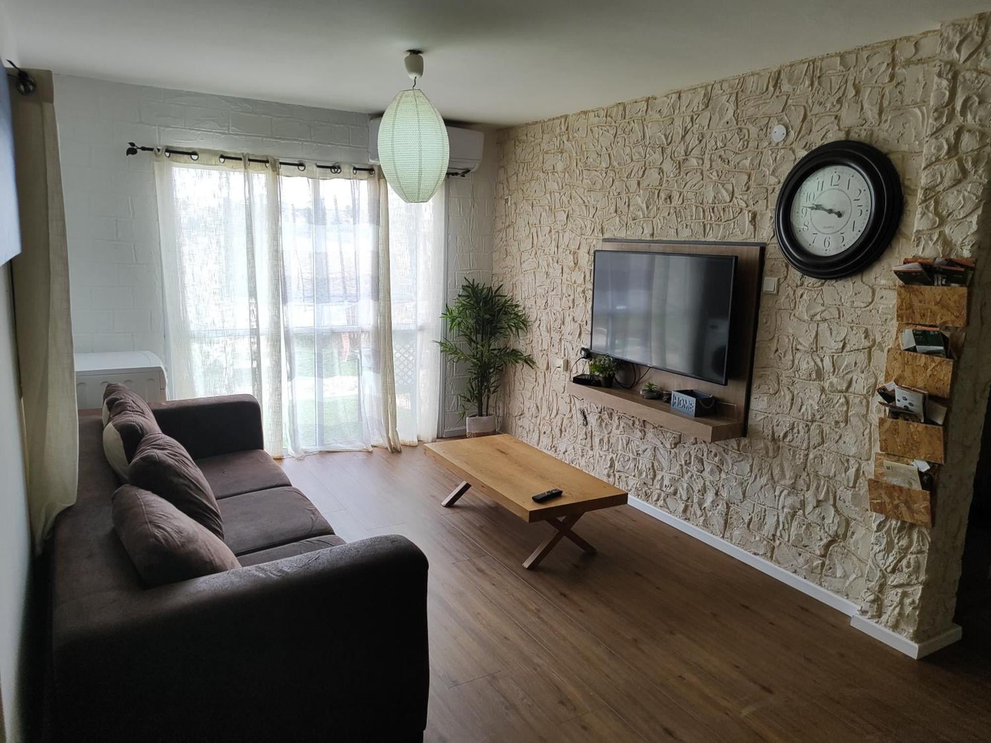 Adi Apartment Arad Exterior photo